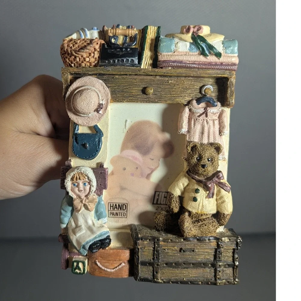 Vintage Hand Painted Resin 3D Teddy Bear and Doll Nursery Picture Frame 2x3